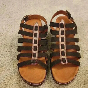 Gentle Souls Kenneth Cole Wedge Hammer Sandals Metallic Bronze Size 10M